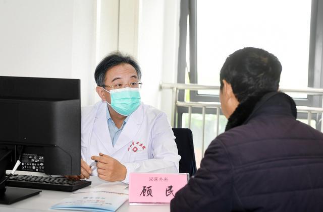 “新时代巡回医疗”走近家门口用心用情用力让百姓更有“医”靠泛亚电竞入口