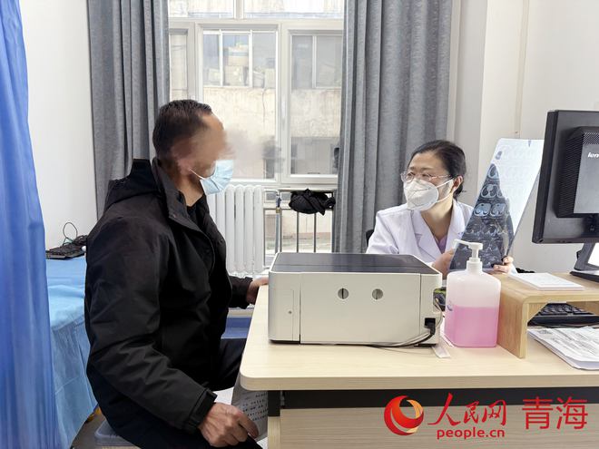 泛亚电竞注册新春里的“医”线坚守(图2)
