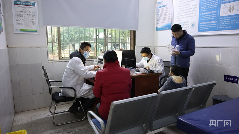 力推优质医疗资源下沉 百姓便捷就医得实惠泛亚电竞(图2)