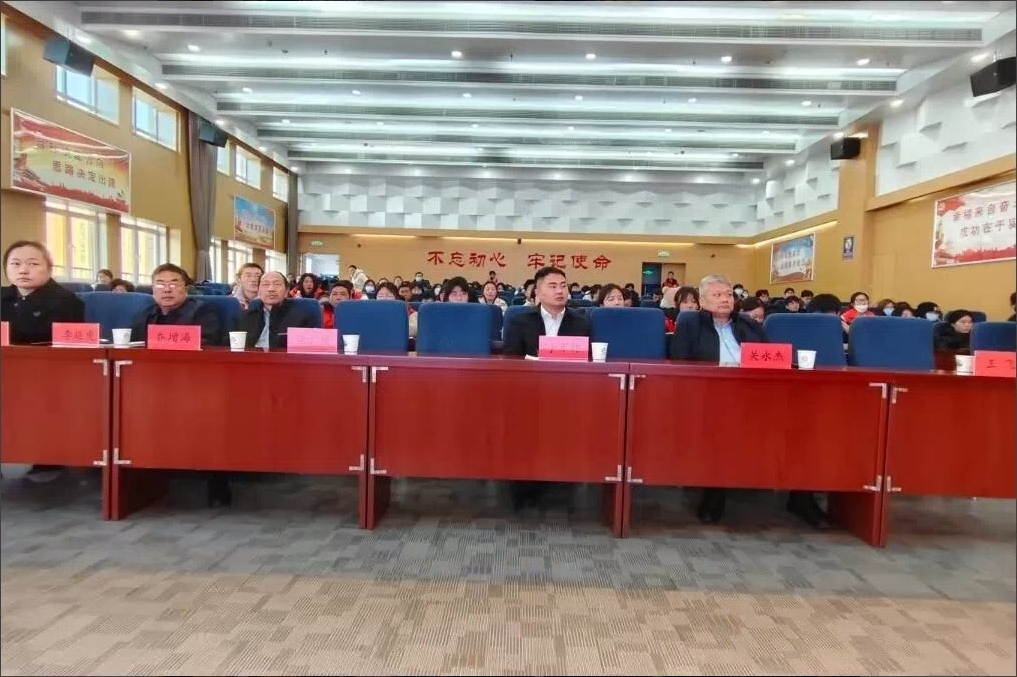 开工第一课东明县青年志愿者医疗健泛亚电竞官网康知识和应急技能专题培训会成功举办(图2)