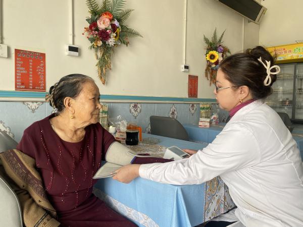 爱心义诊送健康 泛亚电竞平台“医”心为民暖人心
