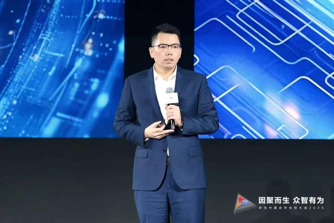 泛亚电竞注册与时代共振：拆解东软转型的“智慧密码”(图2)